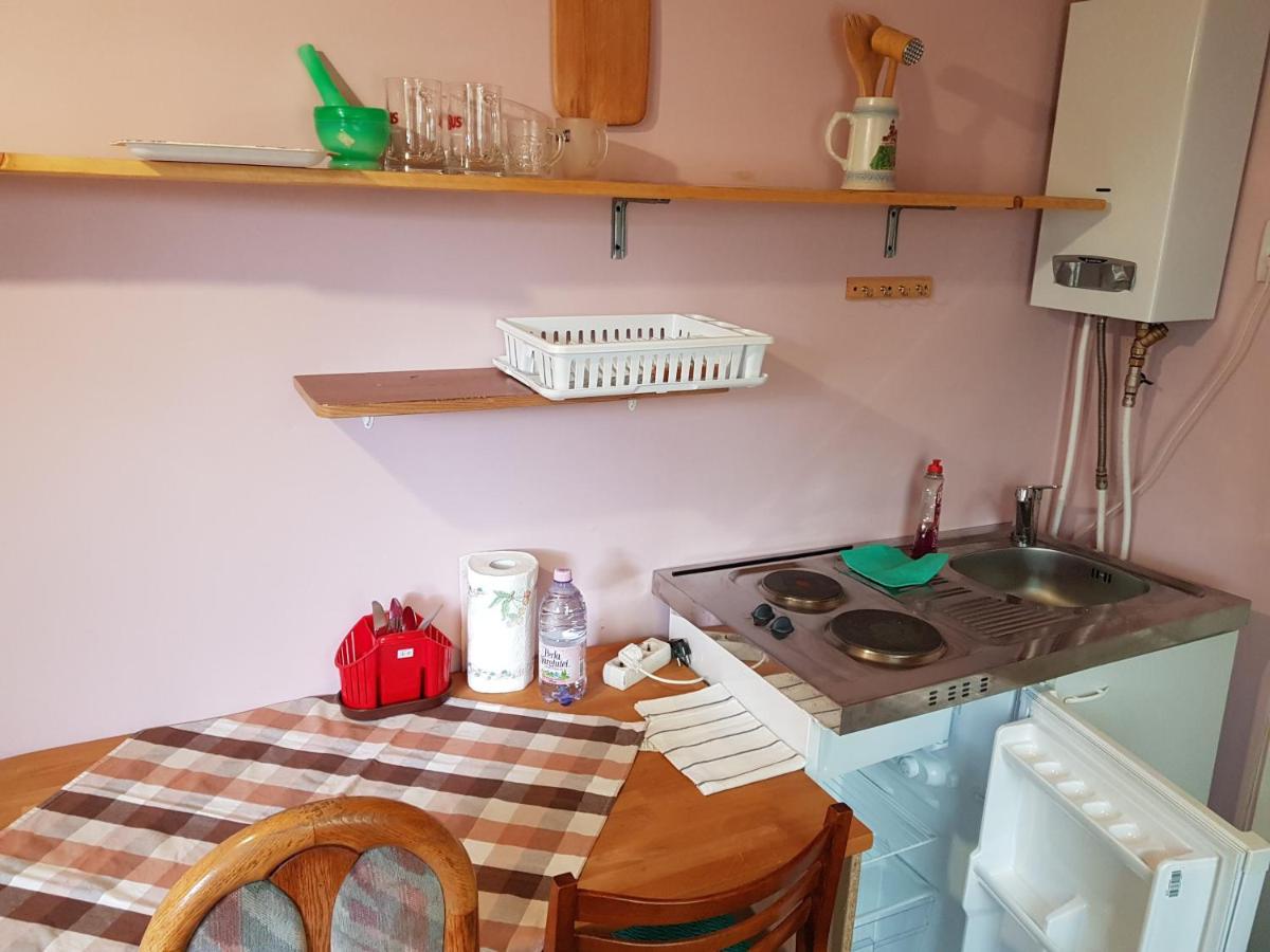 דבה Hompot Accommodation מראה חיצוני תמונה