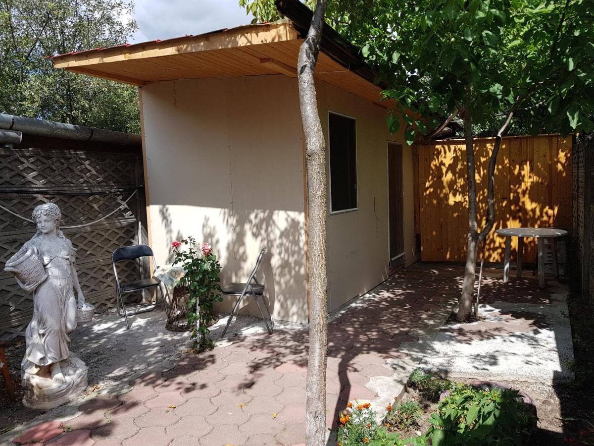 דבה Hompot Accommodation מראה חיצוני תמונה